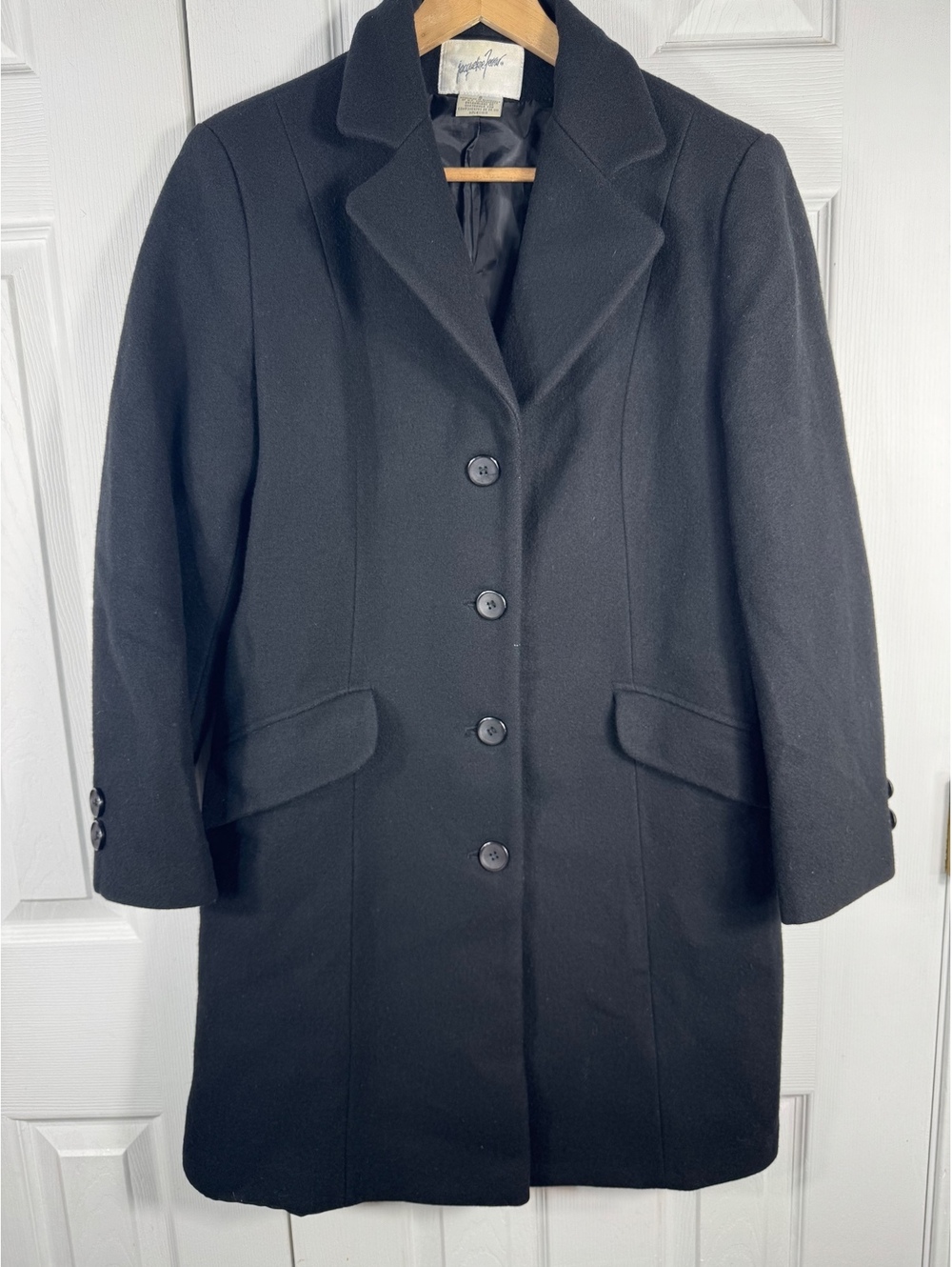 Jacqueline Ferrar Women's Black Wool Blend Button-Up Coat Size 6